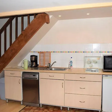 Maison Bretonne Avec Cour Fleurie, Wifi Et Velos A 1,4 Km Des Plages A - Fr-1-368-71 Trébeurden